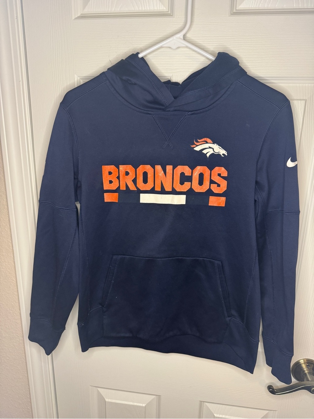 Nike NFL Denver Broncos Therma-Fit Navy Blue Youth Hoodie Size Large 14/16